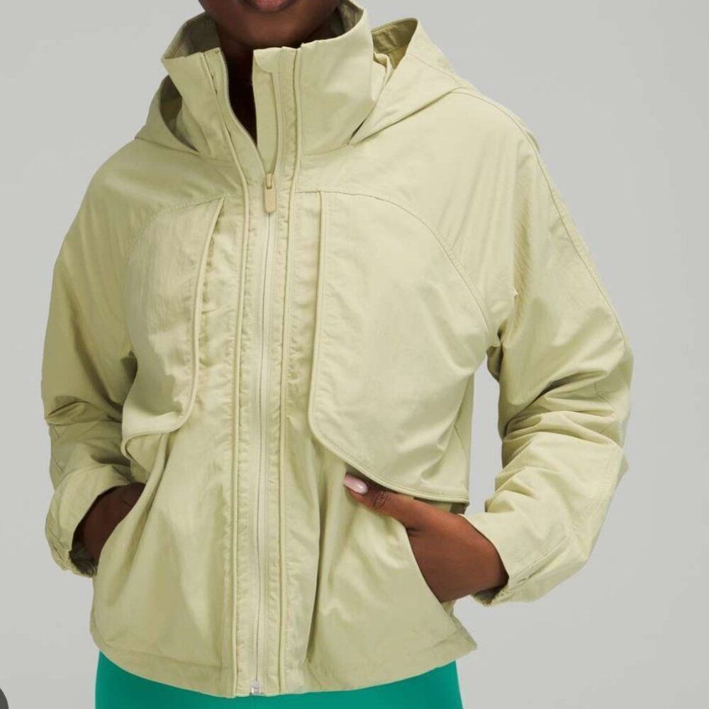 Lululemon Always Effortless Jacket Size 2 Dew Green Full Zip Utility Pockets